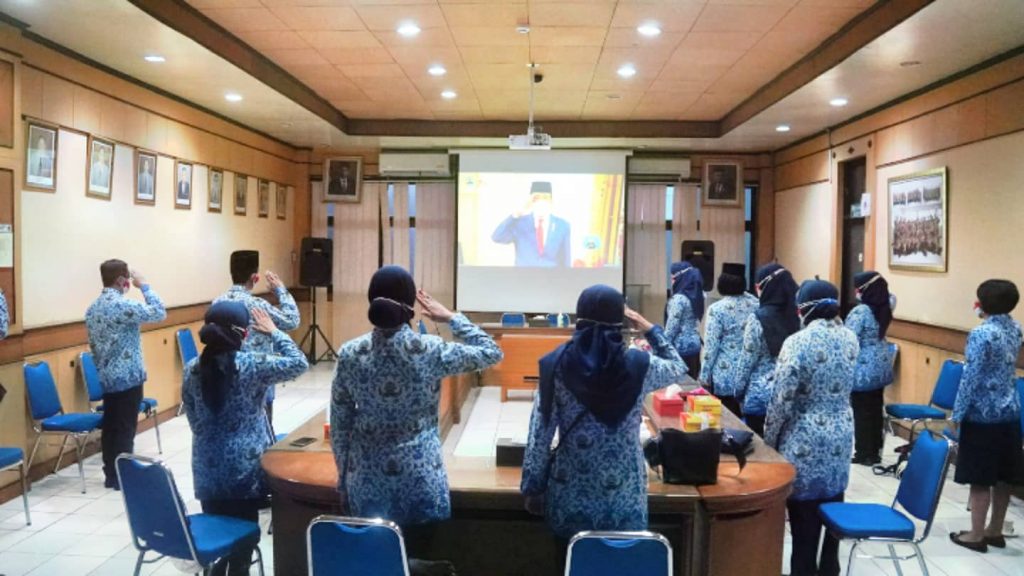 Upacara Penurunan Bendera Merah Putih Secara Virtual