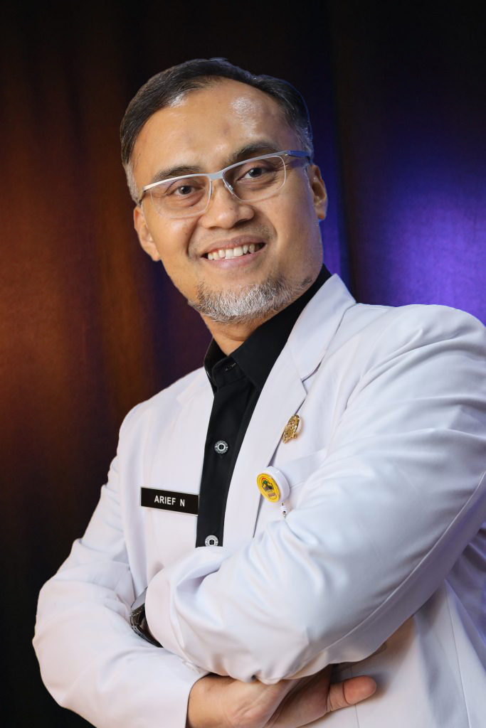 Dr. dr. ARIEF NURUDHIN, Sp.PD-KR, FINASIM