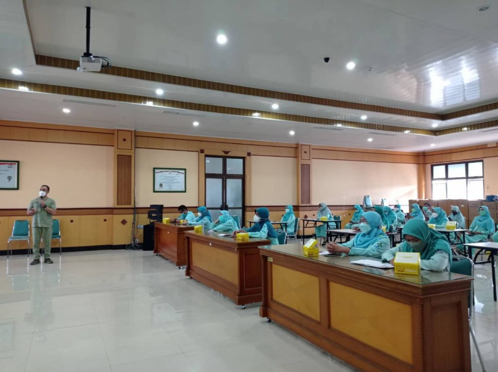 Pelatihan Pelayanan Pasien dengan Restrain dan Risiko Bunuh Diri