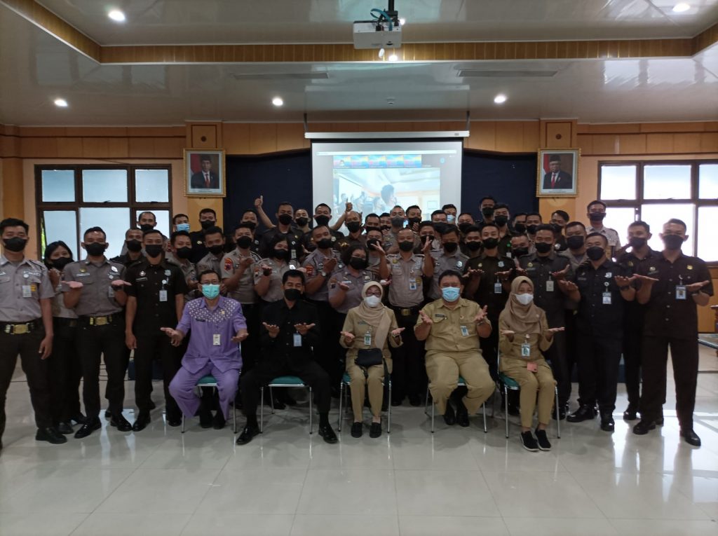 Pelatihan 4 Kemampuan Dasar Untuk Civitas Hospitalia RSUD Dr. Moewardi