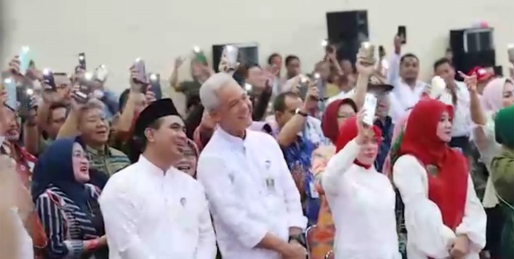 Pamitan Gubernur dan Wakil Gubernur