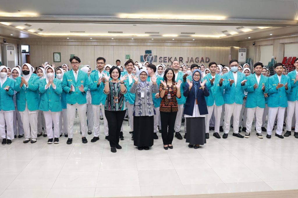 Pra Pendidikan Keperawatan Mahasiswa Prodi Profesi Ners Universitas Muhammadiyah Surakarta